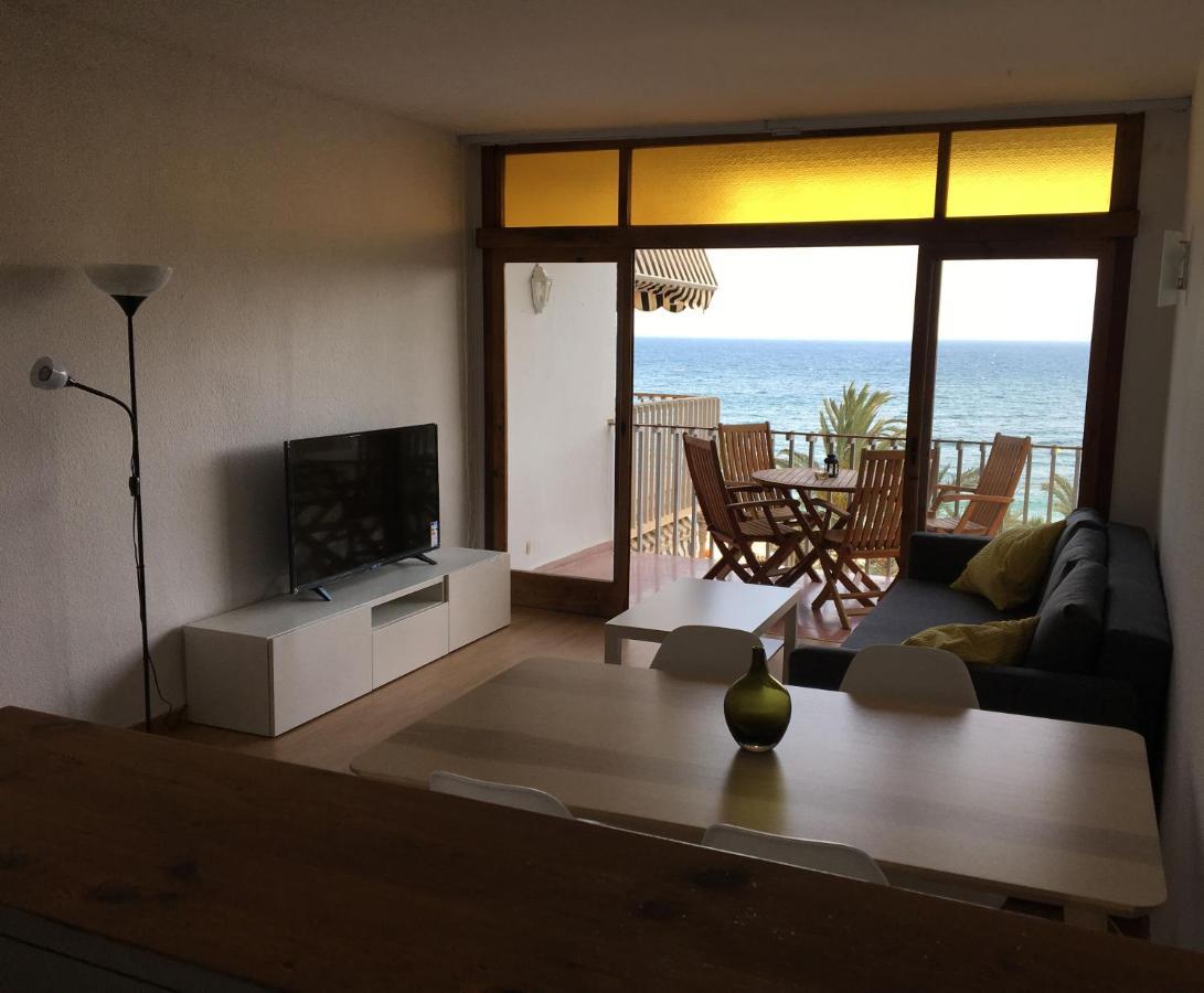 Apartamento Con Vistas Al Mar. Primera Linea De Playa. アグアドゥルセ エクステリア 写真